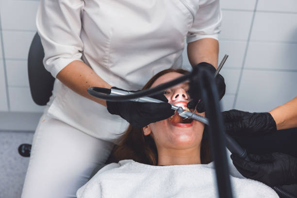Best Emergency Tooth Extraction  in Bethel, WA